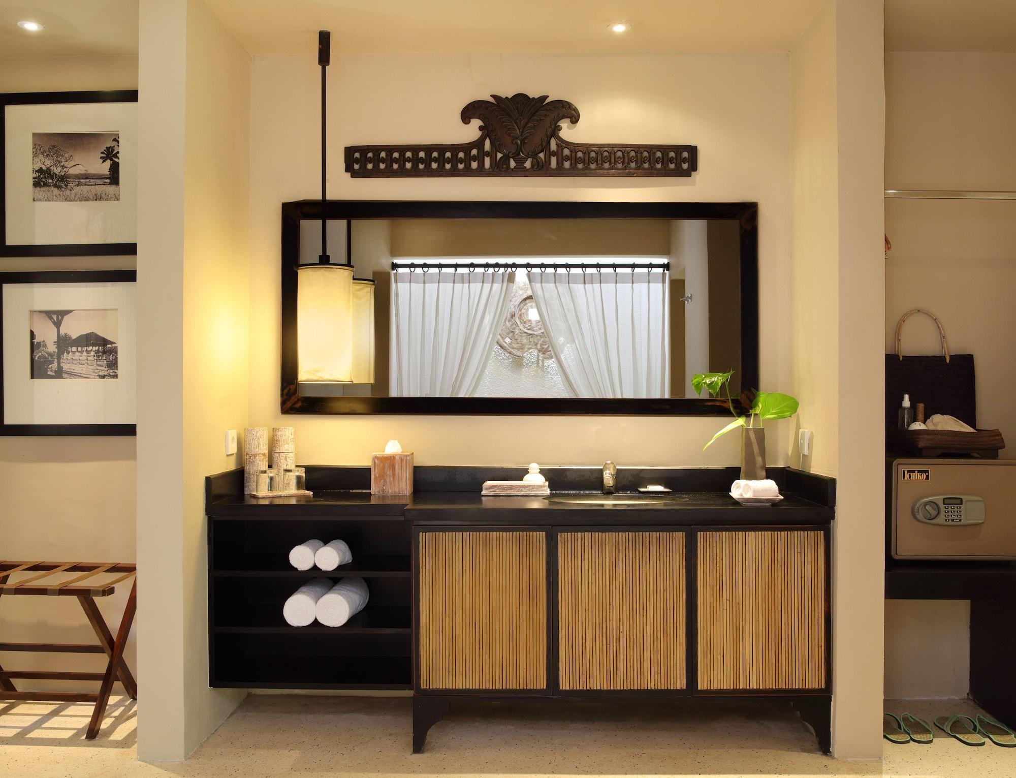 Kayumanis Sanur Private Villa And Spa ภายนอก รูปภาพ
